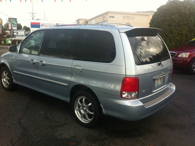 2002 Kia Sedona Elk Conversion Van