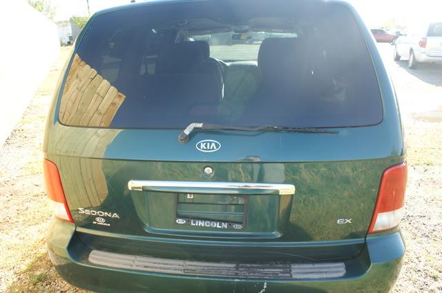 2002 Kia Sedona Open-top