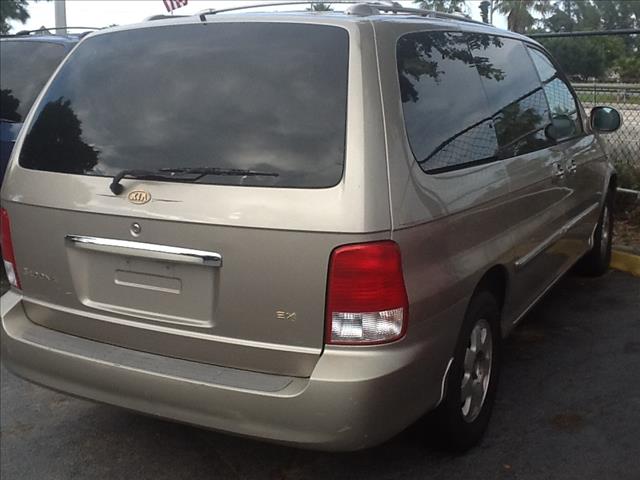 2002 Kia Sedona Elk Conversion Van