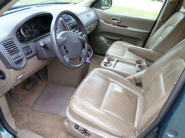 2002 Kia Sedona Open-top