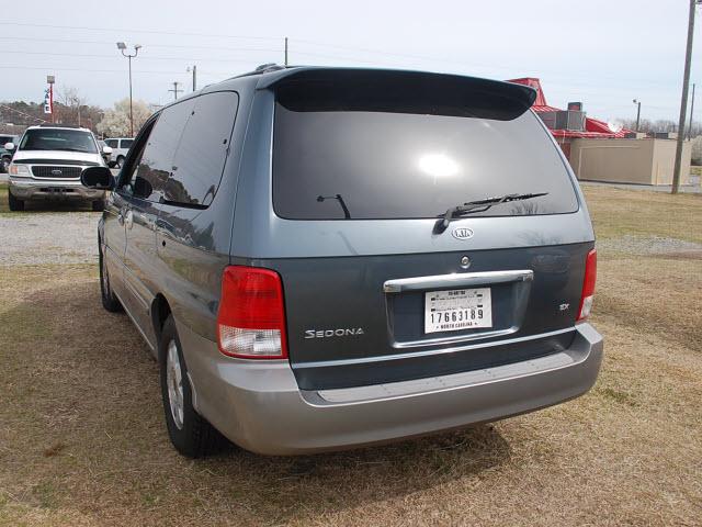 2002 Kia Sedona Open-top