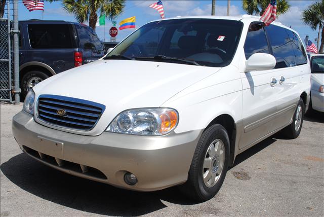 2002 Kia Sedona Open-top