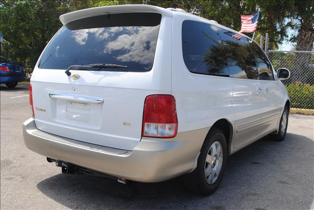 2002 Kia Sedona Open-top