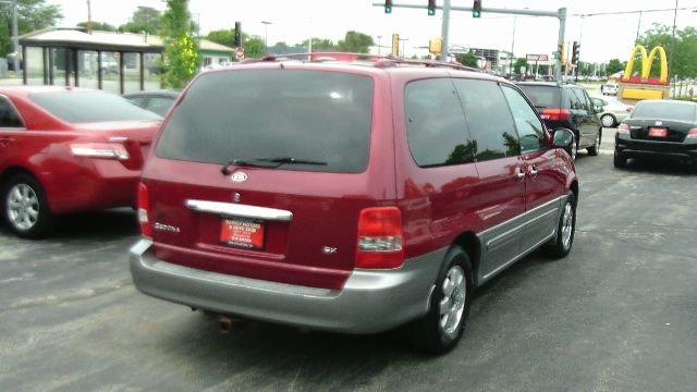 2003 Kia Sedona T6/ AWD