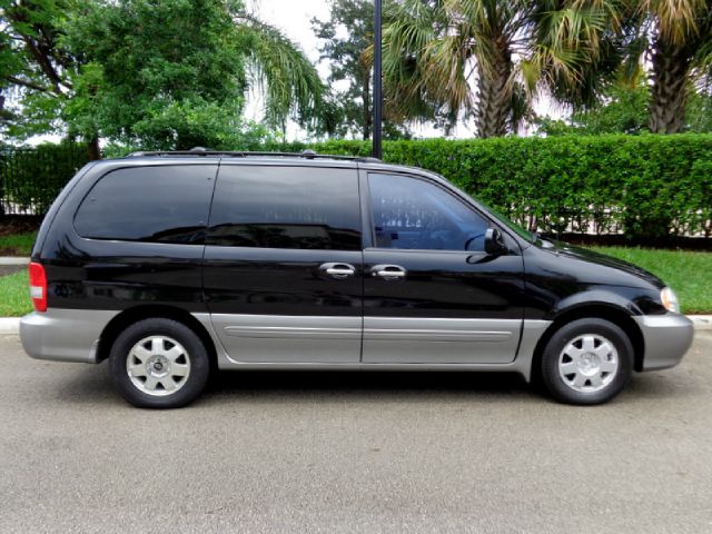 2003 Kia Sedona Open-top