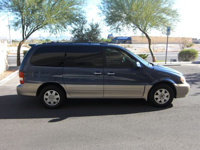 2003 Kia Sedona Open-top