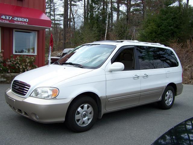 2003 Kia Sedona Open-top