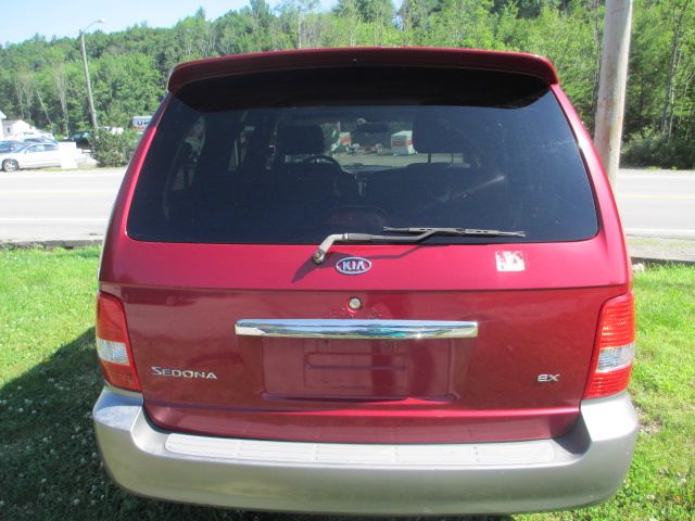 2003 Kia Sedona Open-top