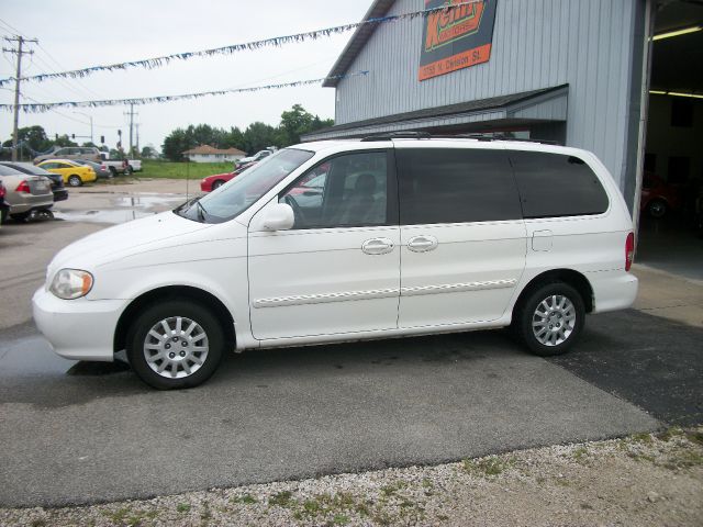 2003 Kia Sedona Elk Conversion Van