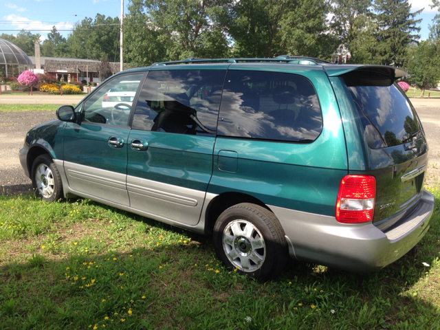 2003 Kia Sedona Open-top