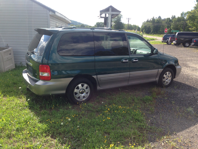 2003 Kia Sedona Open-top