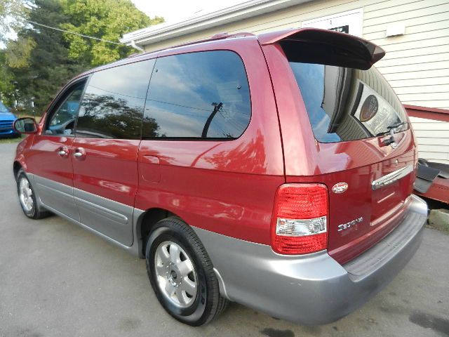 2003 Kia Sedona Open-top