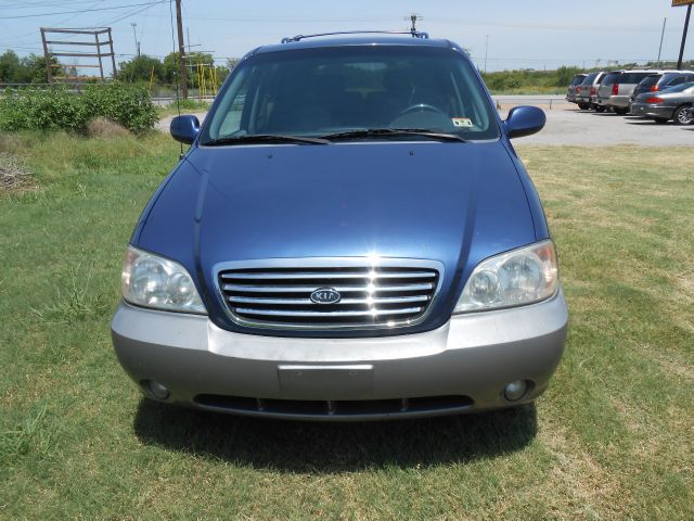 2003 Kia Sedona Elk Conversion Van