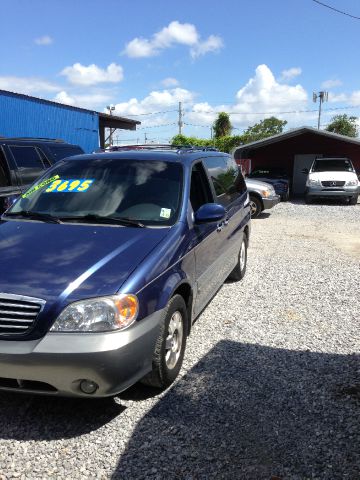 2003 Kia Sedona Open-top