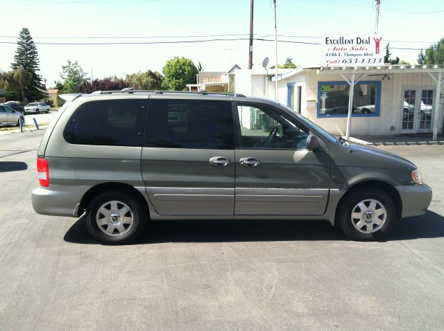 2003 Kia Sedona Open-top