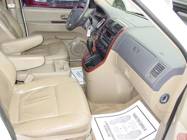 2003 Kia Sedona Open-top