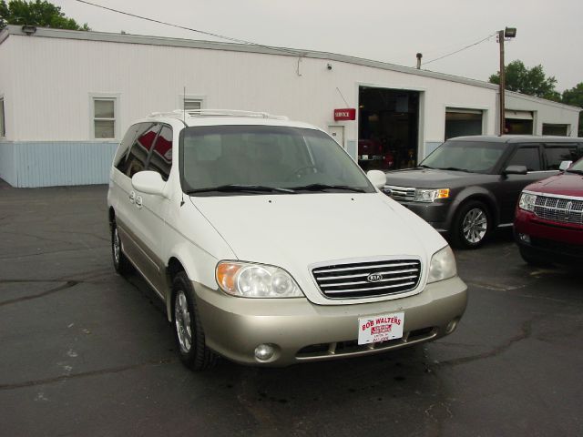 2003 Kia Sedona Open-top