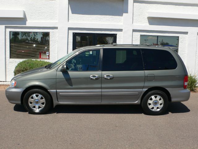 2003 Kia Sedona Open-top