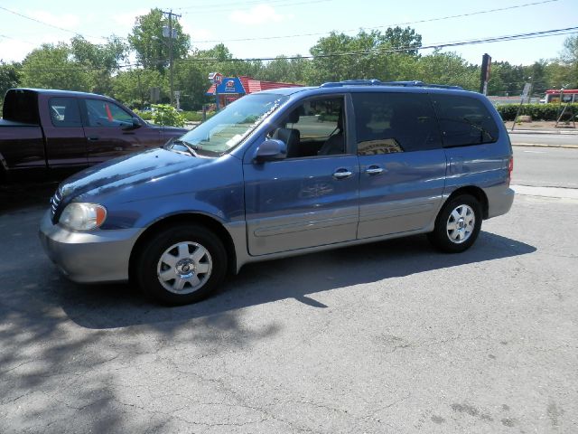 2003 Kia Sedona Open-top