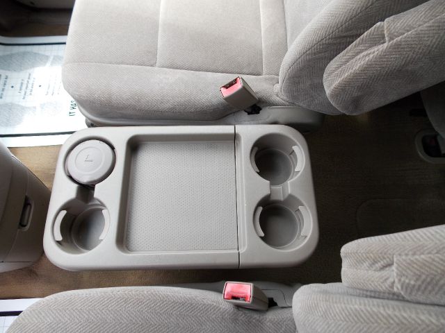 2003 Kia Sedona Open-top