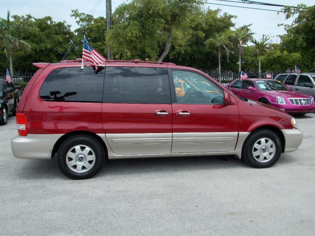 2003 Kia Sedona Open-top