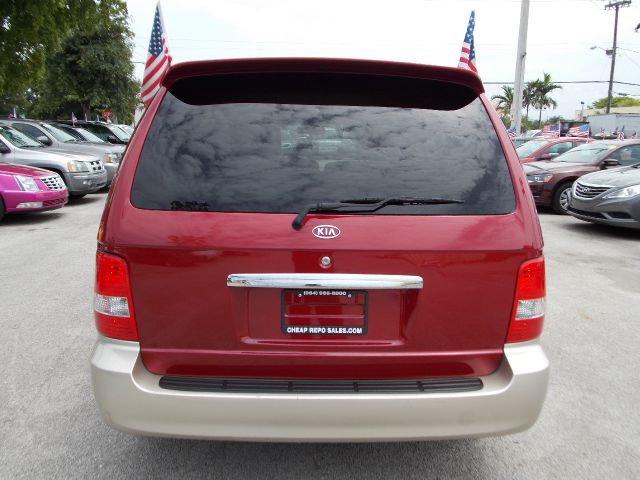 2003 Kia Sedona Open-top