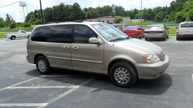 2003 Kia Sedona Elk Conversion Van