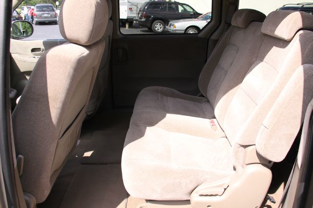 2003 Kia Sedona Elk Conversion Van