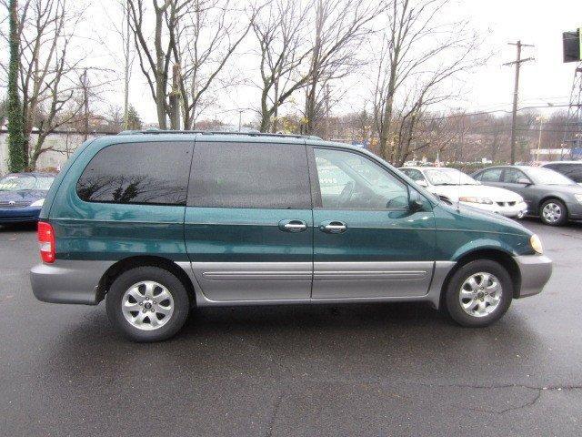 2004 Kia Sedona Open-top