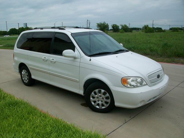 2004 Kia Sedona Elk Conversion Van