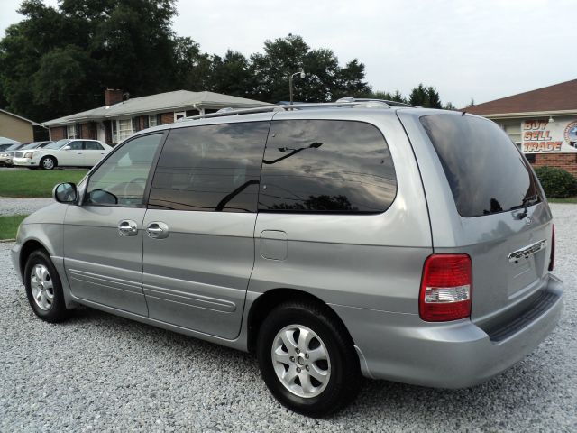 2004 Kia Sedona Open-top