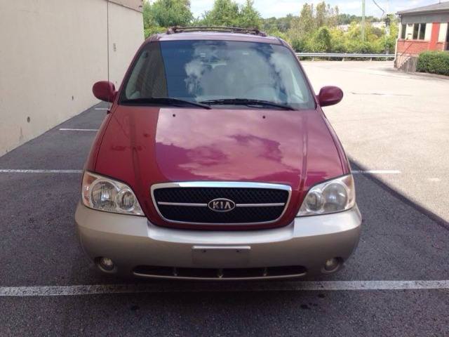 2004 Kia Sedona Open-top