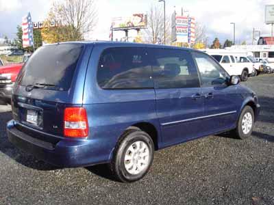 2004 Kia Sedona Elk Conversion Van