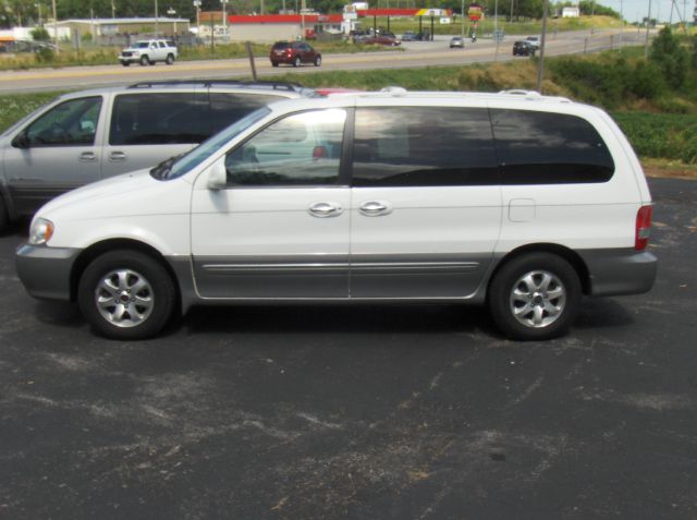 2004 Kia Sedona SLT 25