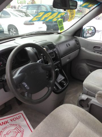 2004 Kia Sedona Elk Conversion Van