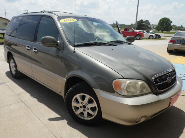 2004 Kia Sedona Elk Conversion Van