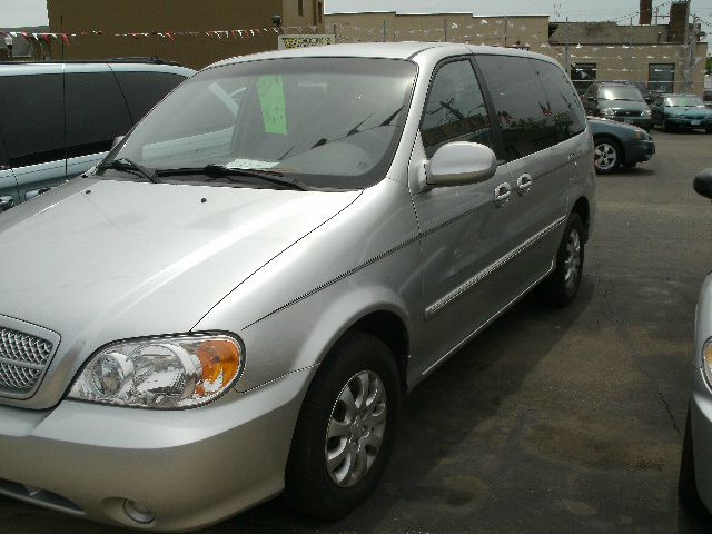 2004 Kia Sedona Elk Conversion Van