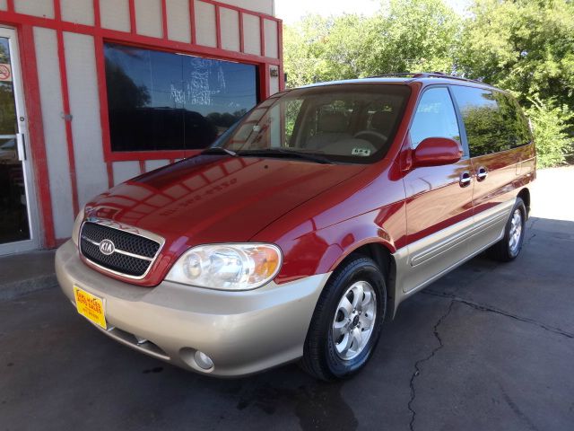 2004 Kia Sedona Open-top