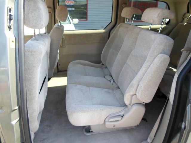 2004 Kia Sedona Elk Conversion Van