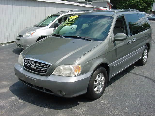 2004 Kia Sedona Open-top