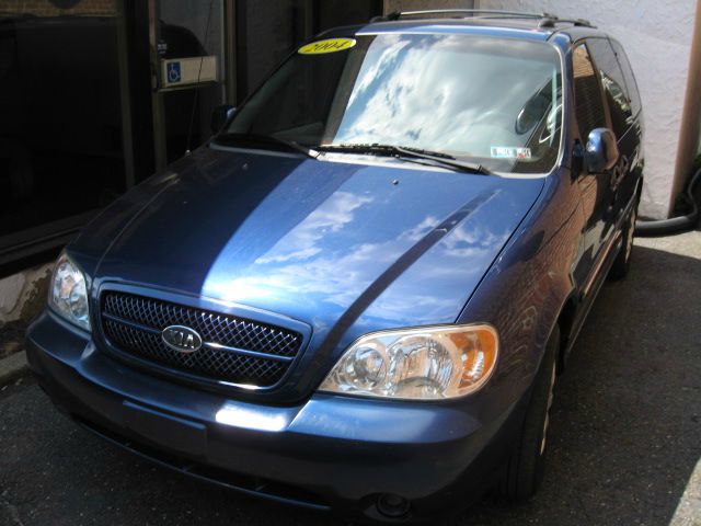 2004 Kia Sedona Open-top