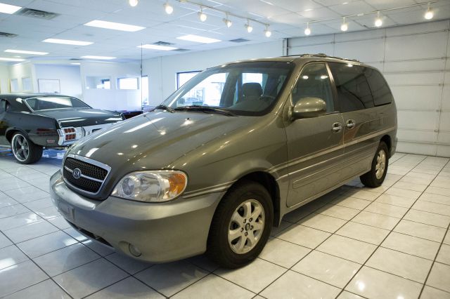 2004 Kia Sedona Open-top