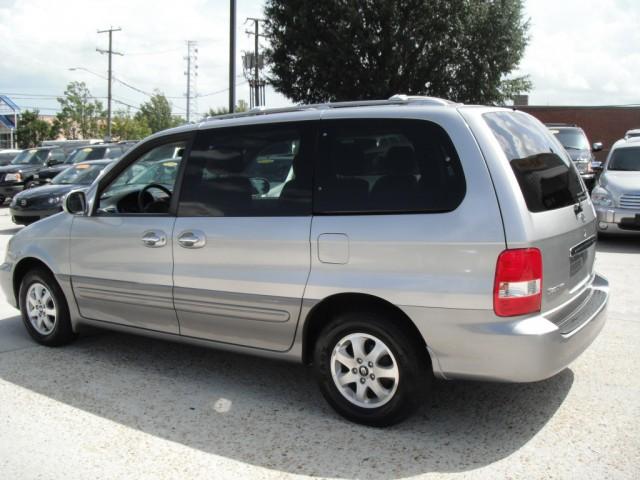 2004 Kia Sedona SL Pickup 4D 6 1/2 Ft