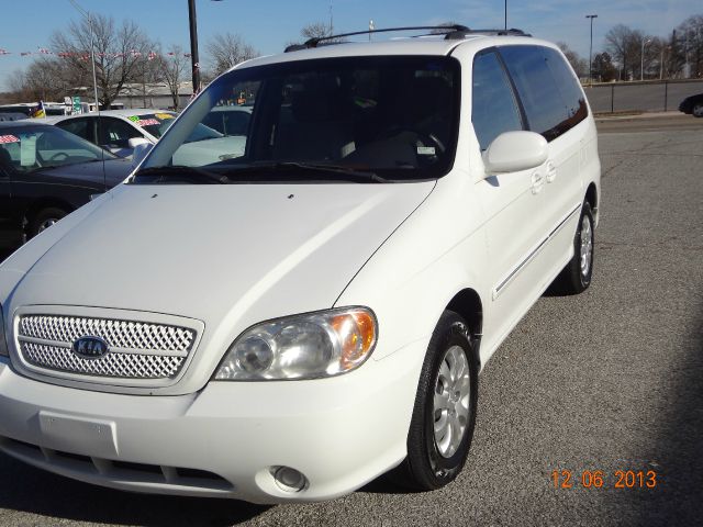 2004 Kia Sedona Elk Conversion Van