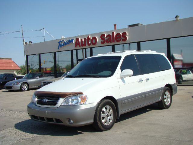 2005 Kia Sedona Open-top