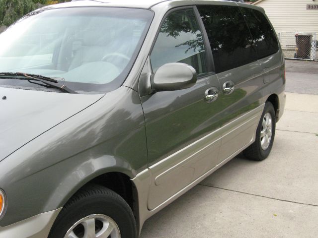 2005 Kia Sedona 2000 Ford Style