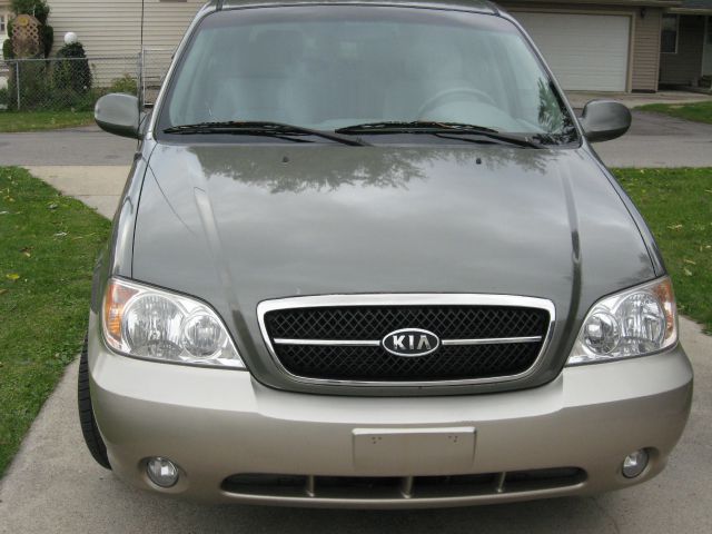 2005 Kia Sedona 2000 Ford Style