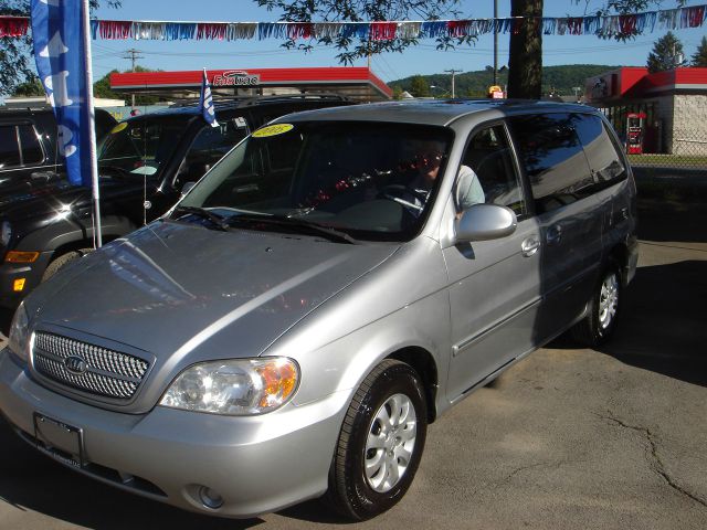 2005 Kia Sedona Elk Conversion Van