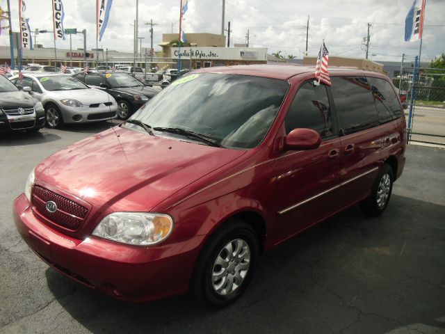 2005 Kia Sedona Elk Conversion Van