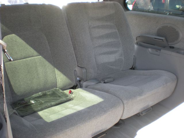 2005 Kia Sedona Elk Conversion Van